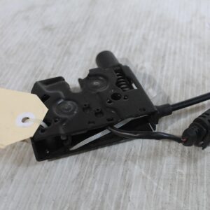 Audi 8V A3 S3 RS3 Bonnet Lock Latch Assembly 8V0823509A - Image 4