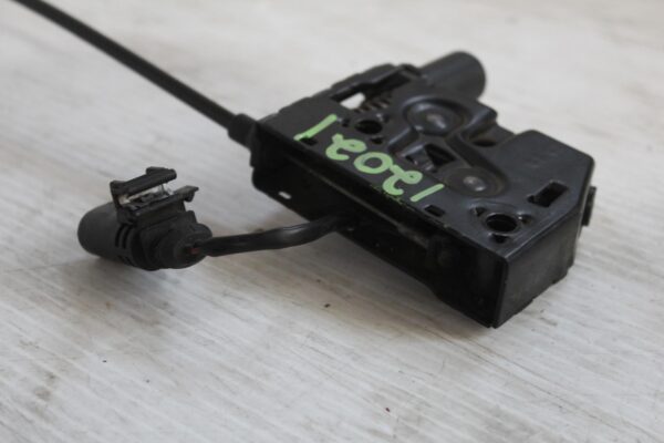 Audi 8V A3 S3 RS3 Bonnet Lock Latch Assembly 8V0823509A