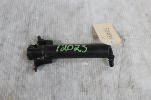 Audi 8V A3 S3 RS3 Left Headlight Washer Jet 8V0955101B