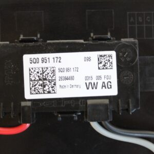 Volkswagen Mk7 Golf Overhead Roof Console Map Light 5G0868837 - Image 9