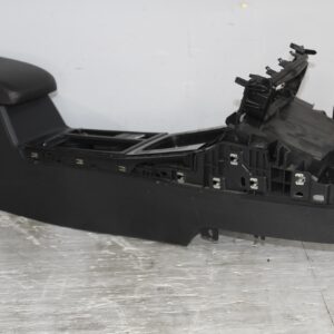 Volkswagen Mk7 Golf GTi R Centre Console Assembly 5G2863241BB - Image 7