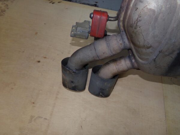 Volkswagen Mk7 Golf R Center And Rear Silencer Exhaust 5Q0253409C