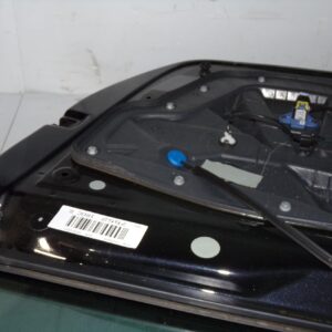Volkswagen Mk3 Sirocco Right Hand Front Driver Door Black - Image 6