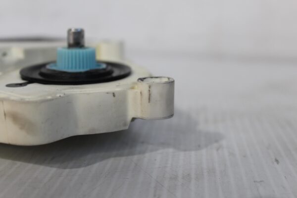 Volkswagen Mk6 Golf Front Right Door Window Motor 5K0959793A