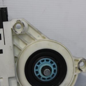 Volkswagen Mk6 Golf Front Right Door Window Motor 5K0959793A - Image 8