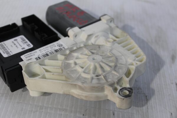 Volkswagen Mk6 Golf Front Right Door Window Motor 5K0959793A