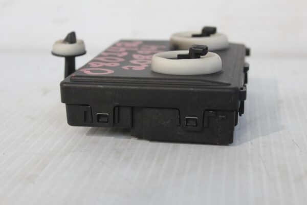 Audi 8V A3 S3 / Volkswagen Mk7 Golf Front Right Door Control Unit 5Q0959593F