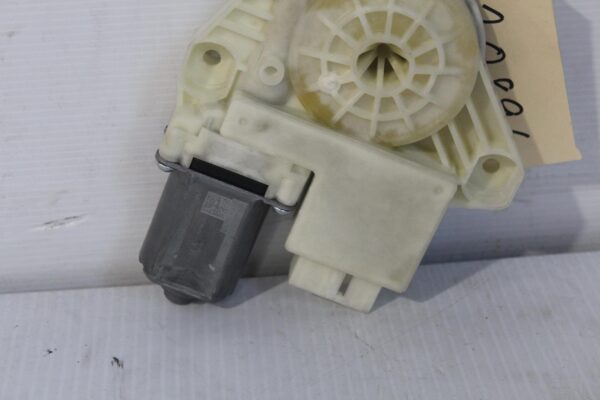 Volkswagen Mk7 Golf Rear Window Motor 5Q4959811A