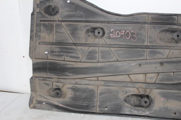 Volkswagen Mk7 Golf R Right Underbody Trim Panel Skid Plate 5Q0825272A