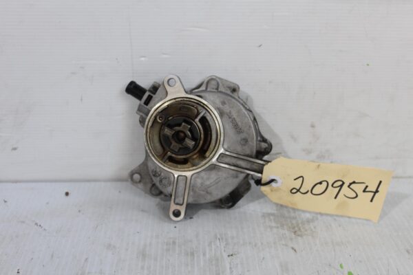 Volkswagen MK6 Golf Engine Brake Boost Vacuum Pump 06D145100H