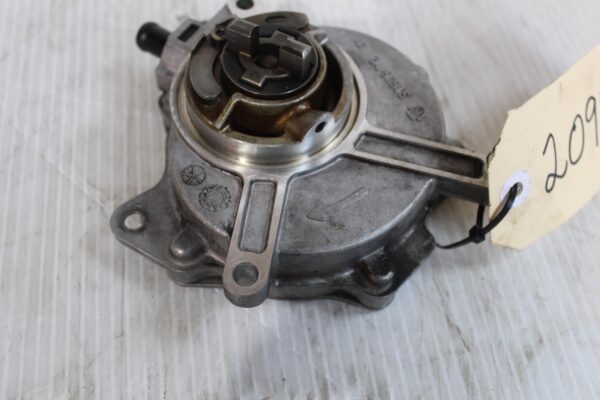 Volkswagen MK6 Golf Engine Brake Boost Vacuum Pump 06D145100H