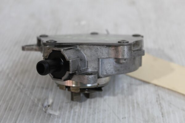 Volkswagen MK6 Golf Engine Brake Boost Vacuum Pump 06D145100H