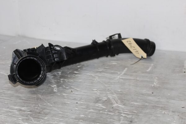 Mercedes Benz W177 W118 A250 CLA250 M260 Intercooler Pipe Hose A2600900700