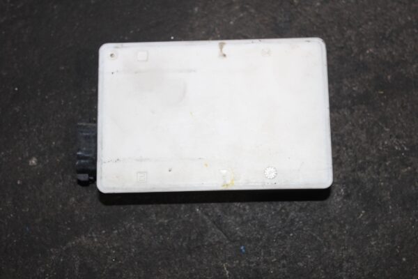 Mercedes Benz C E GL GLE CLA A Distronic Blind Spot Radar Sensor A0009058104