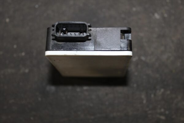 Mercedes Benz C E GL GLE CLA A Distronic Blind Spot Radar Sensor A0009052604
