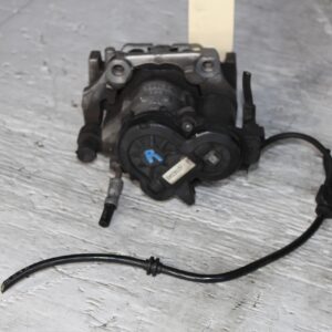 Mercedes Benz W205 C300 Rear Right Brake Caliper A2054230481, A2054230400 - Image 6