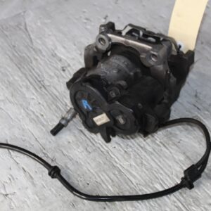 Mercedes Benz W205 C300 Rear Right Brake Caliper A2054230481, A2054230400 - Image 7