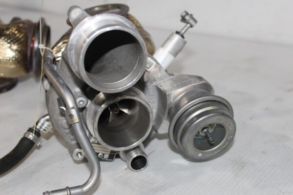 Mercedes Benz E63s G63 S63 Turbo Turbocharger Set Pair A1770900280, A1770900180