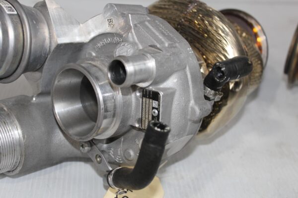 Mercedes Benz E63s G63 S63 Turbo Turbocharger Set Pair A1770900280, A1770900180
