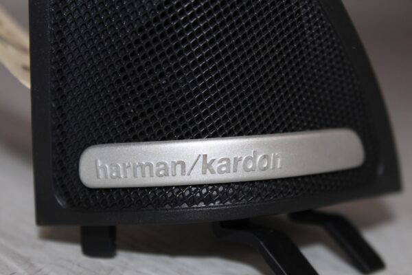 Mercedes Benz W117 CLA45 Front Left Door Speaker Tweeter A1177200311