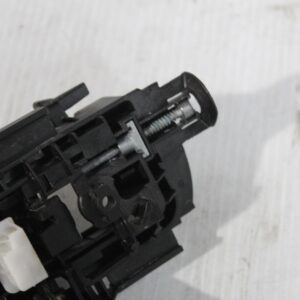 Mercedes Benz W204 C Class Front Right Door Handle Assembly - Image 5