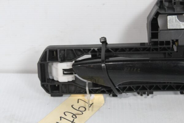 Mercedes Benz W204 C Class Front Right Door Handle Assembly