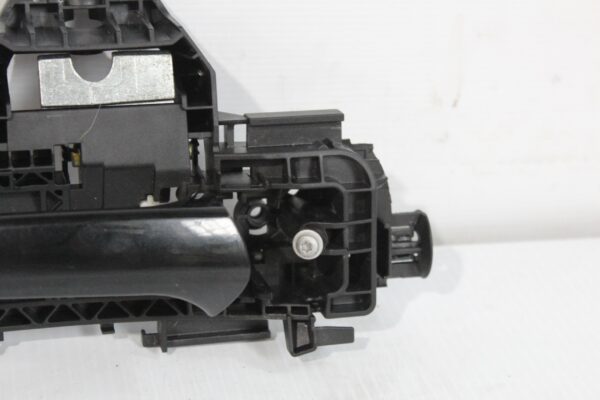 Mercedes Benz W204 C Class Front Right Door Handle Assembly