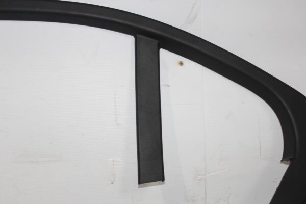 Mercedes Benz W205 C Class Sedan Rear Right Door Seal Mould A2057370271