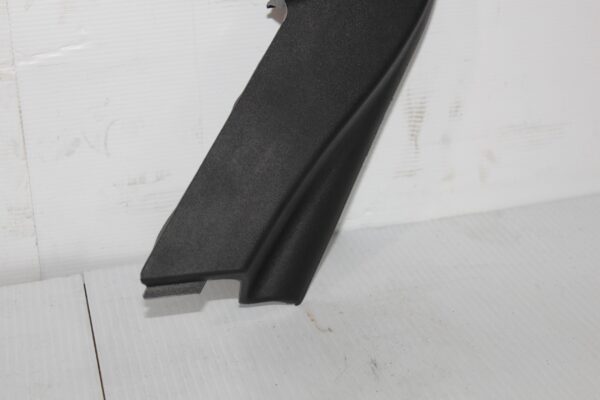 Mercedes Benz W205 C Class Sedan Rear Right Door Seal Mould A2057370271