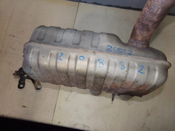 Mercedes Benz W205 C300 Rear Muffler Exhaust Section A2054909600