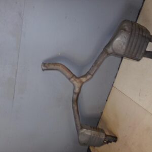 Mercedes Benz W205 C300 Rear Muffler Exhaust Section A2054909600 - Image 15