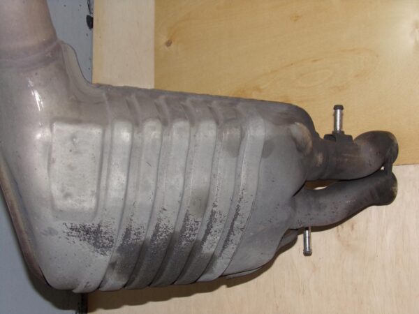 Mercedes Benz W212 E63 Exhaust Rear Muffler Section A2124901261, A2124901161