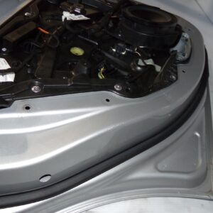 Mercedes Benz W117 CLA Rear Left Door DAMAGED SILVER - Image 9