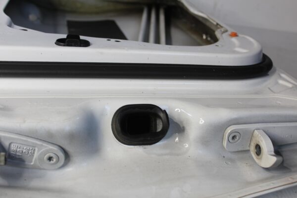 Mercedes Benz W204 C Class Front Right Door WHITE