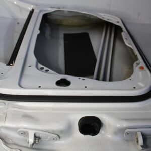 Mercedes Benz W204 C Class Front Right Door WHITE - Image 7