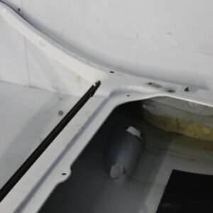 Mercedes Benz W204 C Class Front Right Door WHITE - Image 9