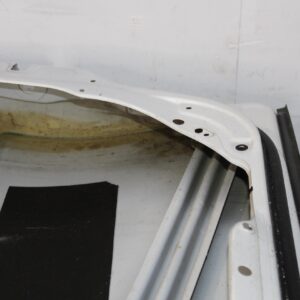 Mercedes Benz W204 C Class Front Right Door WHITE - Image 10