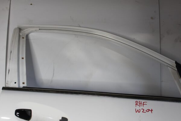 Mercedes Benz W204 C Class Front Right Door WHITE