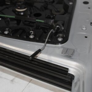 Mercedes Benz W205 C Class Sedan Front Left Passenger Door SILVER - Image 10