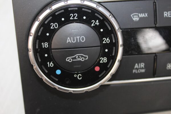 Mercedes Benz W204 C63 AC Aircon Climate Control Unit A2049006708, A2049007615