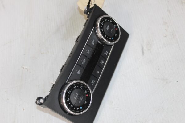 Mercedes Benz W204 C63 AC Aircon Climate Control Unit A2049006708, A2049007615