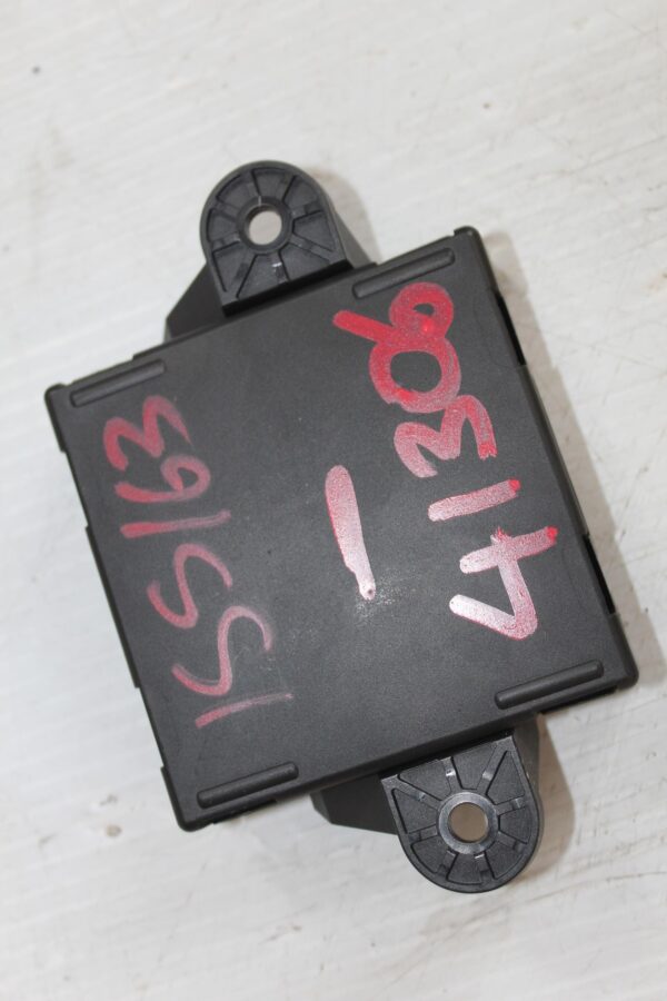Mercedes Benz W204 C63 Rear Left Door Control Unit A2189001401