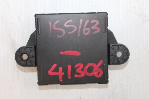 Mercedes Benz W204 C63 Rear Left Door Control Unit A2189001401