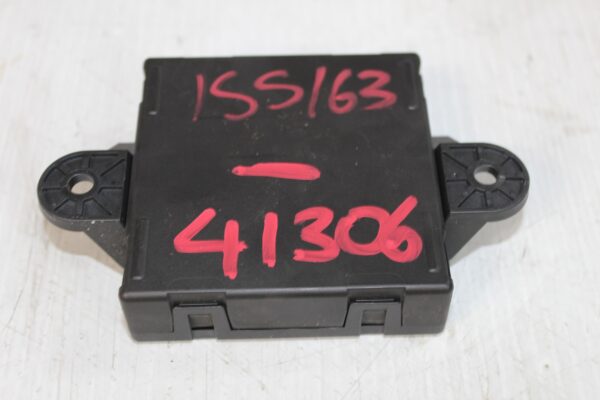 Mercedes Benz W204 C63 Rear Left Door Control Unit A2189001401