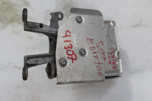 Mercedes Benz W204 C63 AMG 507 ABS Pump A1724315312, A1729008106