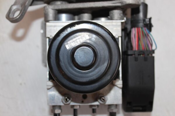 Mercedes Benz W204 C63 AMG 507 ABS Pump A1724315312, A1729008106