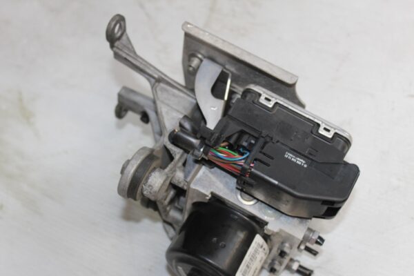 Mercedes Benz W204 C63 AMG 507 ABS Pump A1724315312, A1729008106