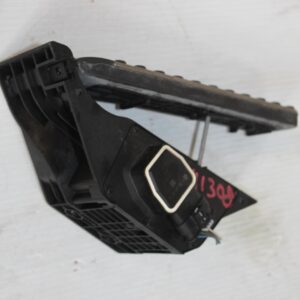 Mercedes Benz W204 C63 AMG Accelerator Throttle Pedal A2043000204 - Image 9
