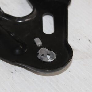 Mercedes Benz W205 Sedan Centre Right Rear Seat Hinge A2059200324 - Image 2