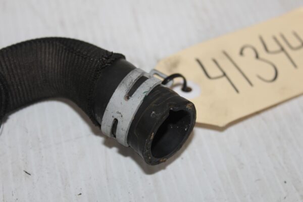 Mercedes Benz W177 A250 Engine Coolant Hose Pipe A2602032400, A2602033300